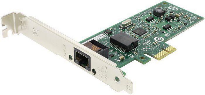 NIC (Network Interface Card)